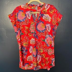 Express Women’s polyester floral top